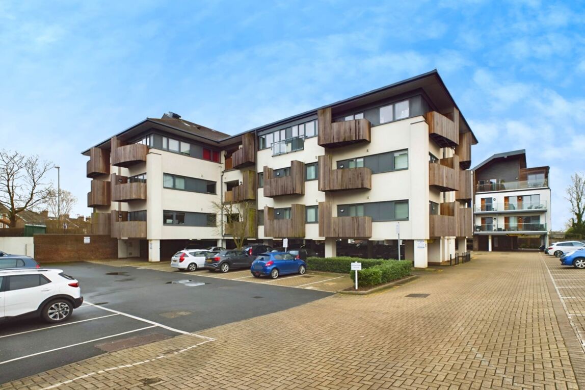Flat North Street in Horsham
