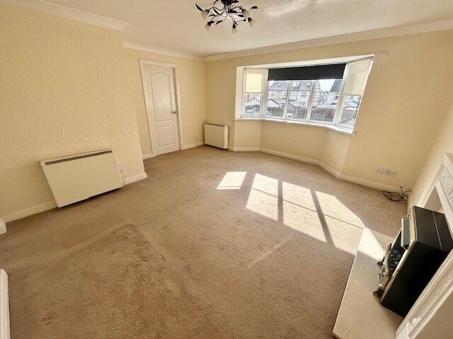 Flat Sandy Close in Thornton-Cleveleys