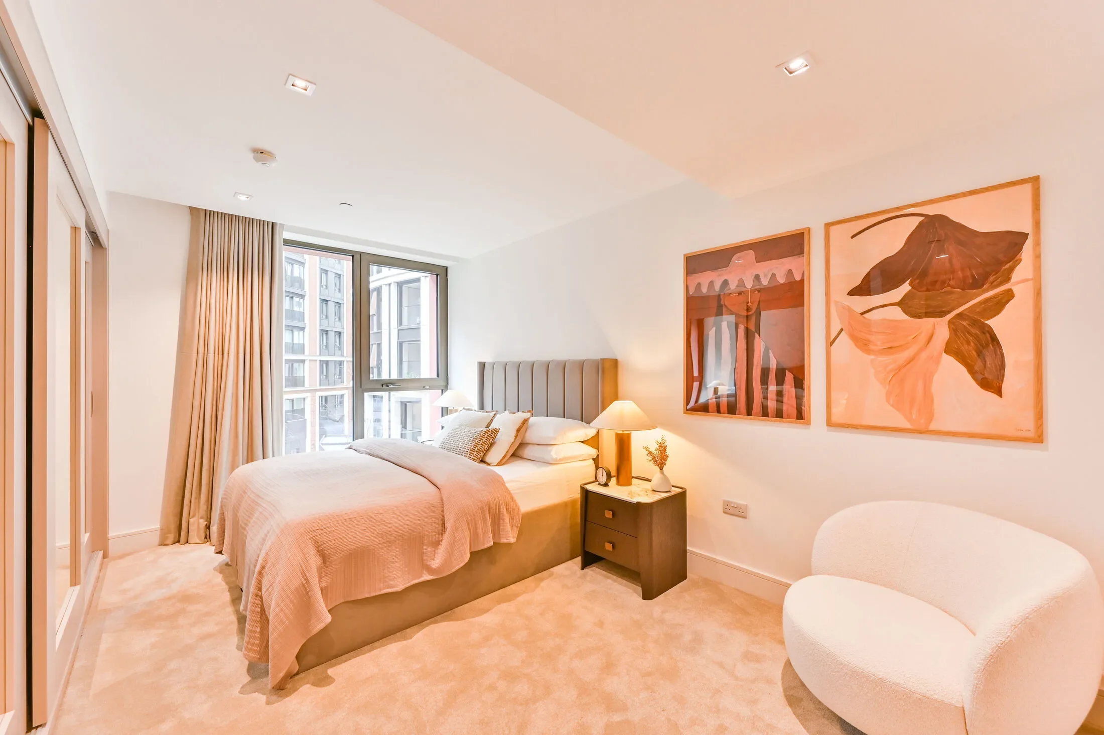 Flat Newcastle Place in City of Westminster