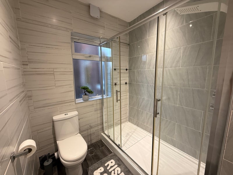 Room Heald Place in Manchester