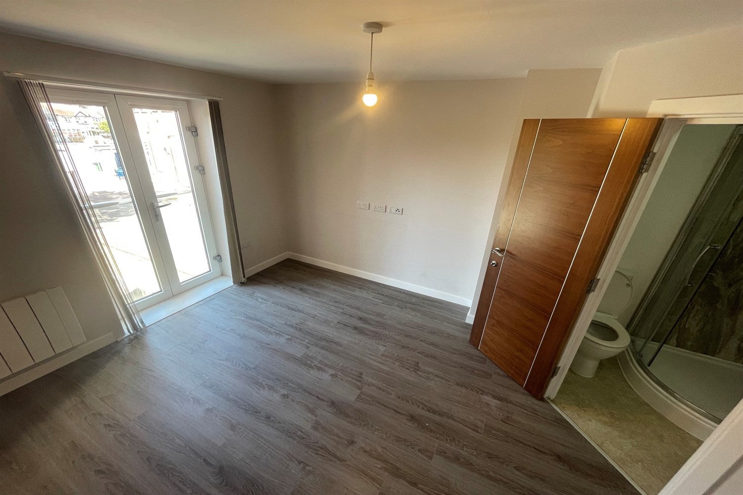 Flat Leigh Road in Southend-on-Sea