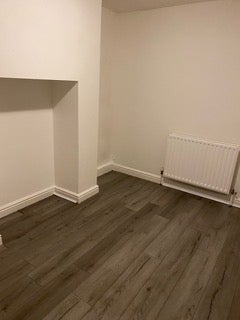 Flat Vernon Terrace in Northampton