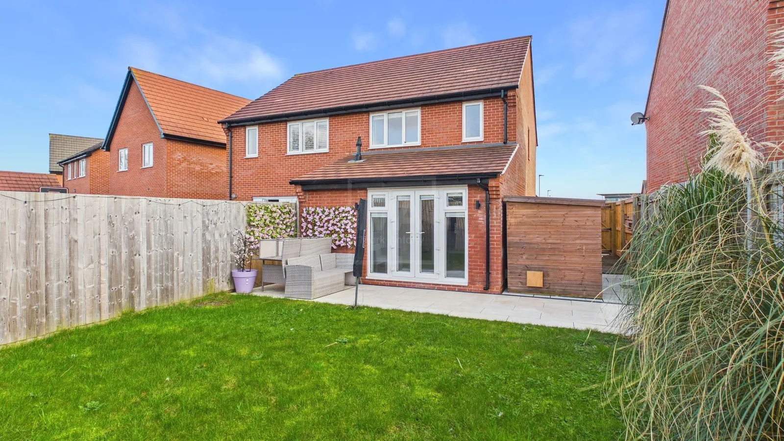 House Witton Lake in Great Sankey