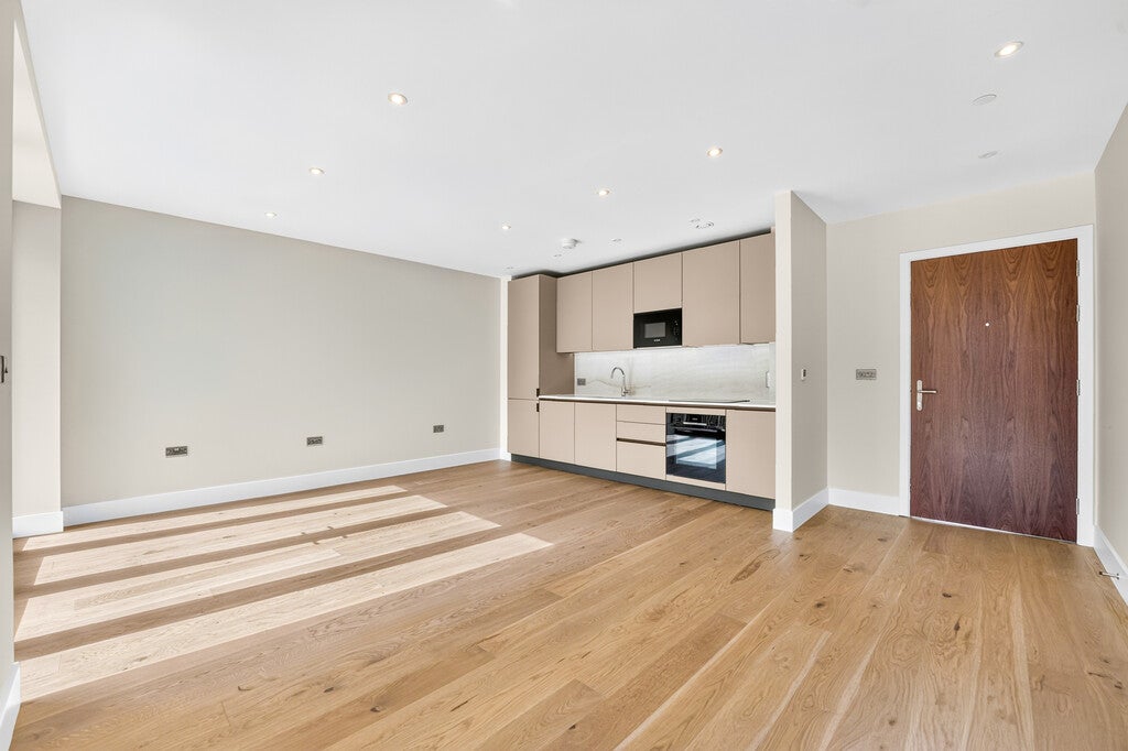 Flat Frankum Mews in Greater London