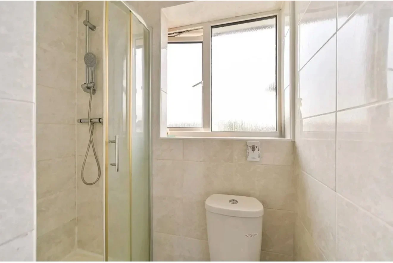 Room Gloucester Road in Greater London