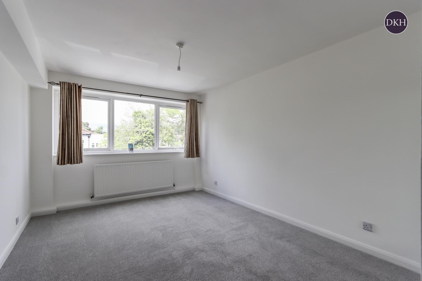 Flat Alexandra Grove in Greater London