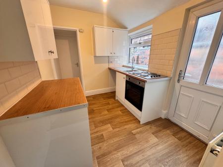 Flat Sparrow Terrace in Newcastle-under-Lyme