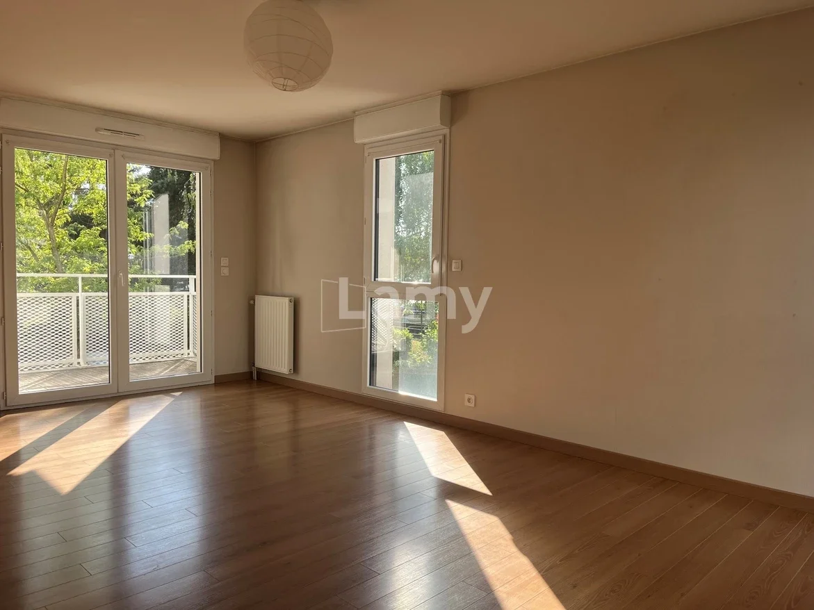 Flat Rue Xavier Grall in Rennes