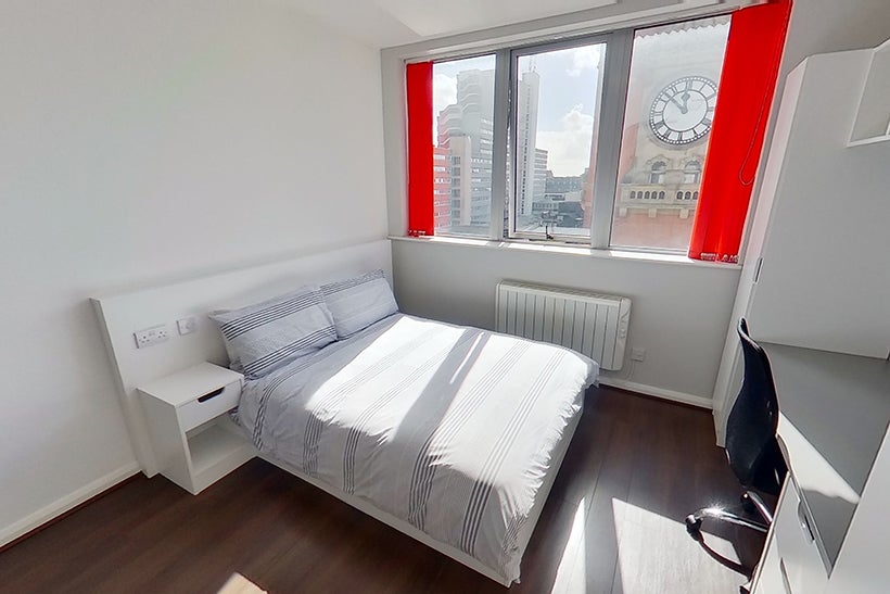 Room Milton Street in Nottingham