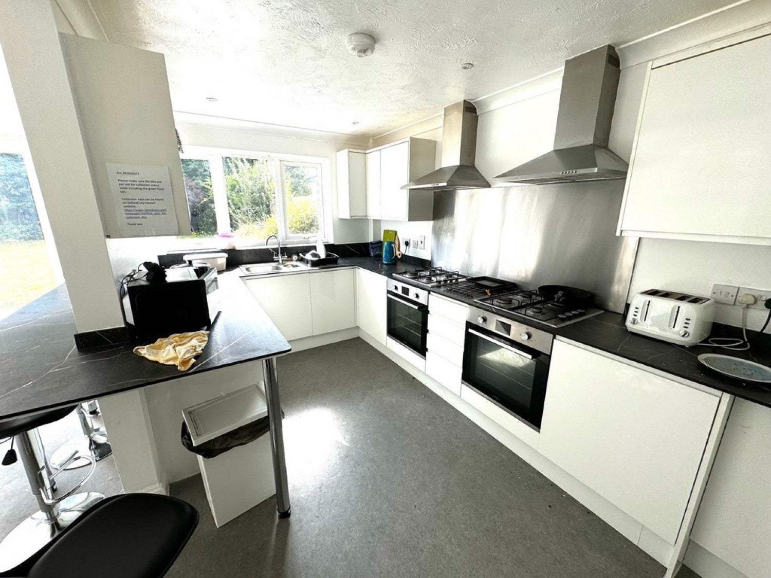 Room Norman Avenue in Vale of White Horse