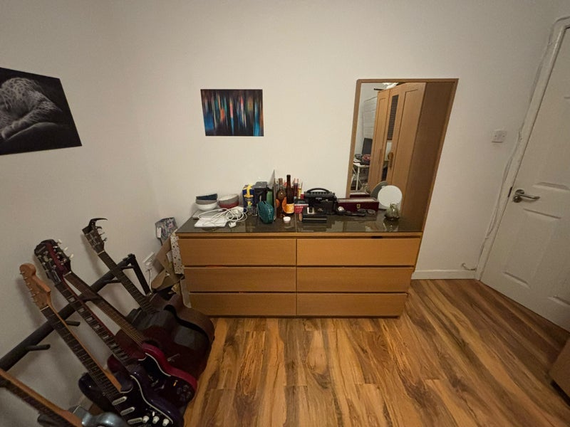 Room Crowland Road in Greater London