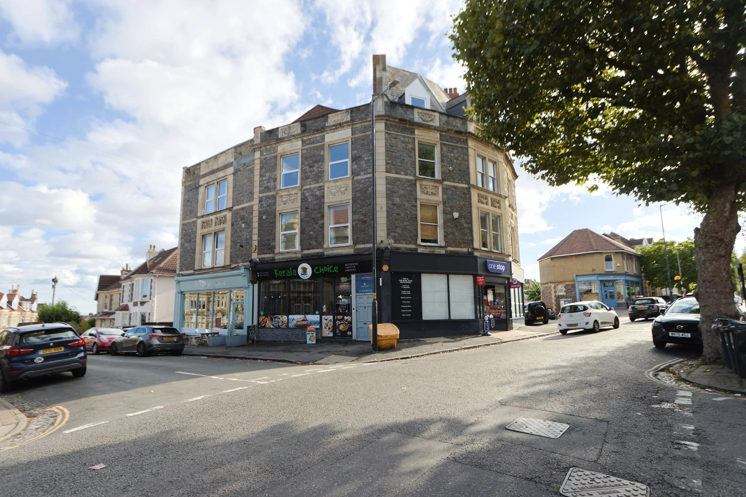 Flat Harcourt Road in Bristol