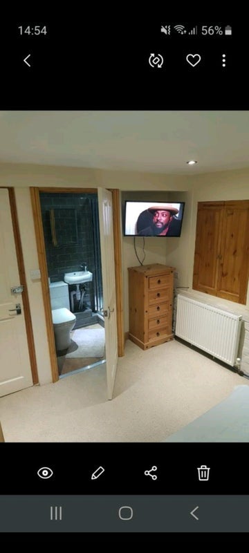 Room Welwyn Drive in Bradford