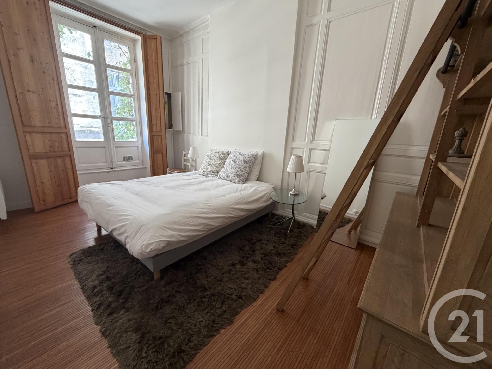 Appartement Rue Poyenne à Bordeaux