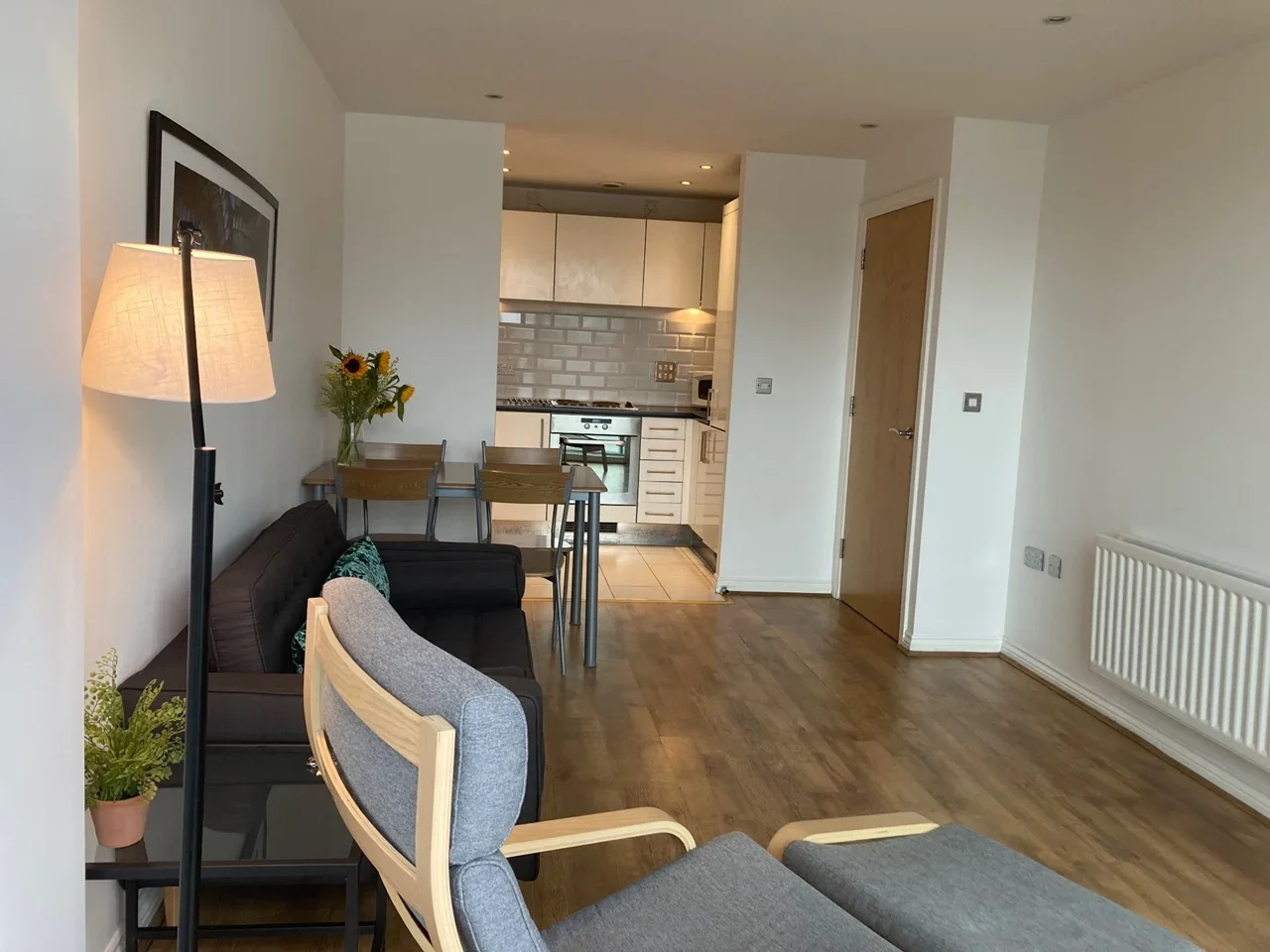 Flat Battersea Park Road in Greater London