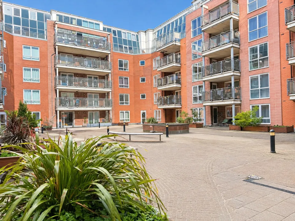 Flat Warstone Lane in Birmingham