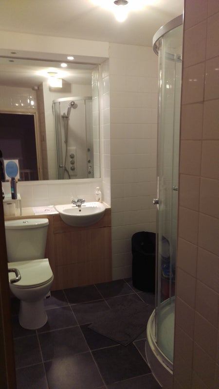 Room Old Bellgate Place in Greater London
