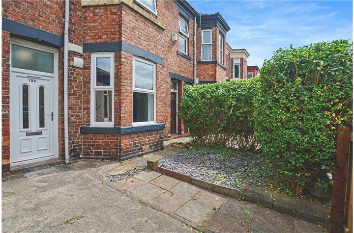 Flat Chillingham Road in Newcastle upon Tyne