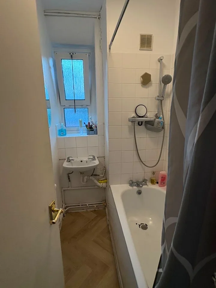 Room Orb Street in Greater London