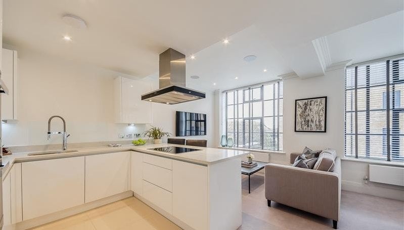 Flat Rainville Road in Greater London
