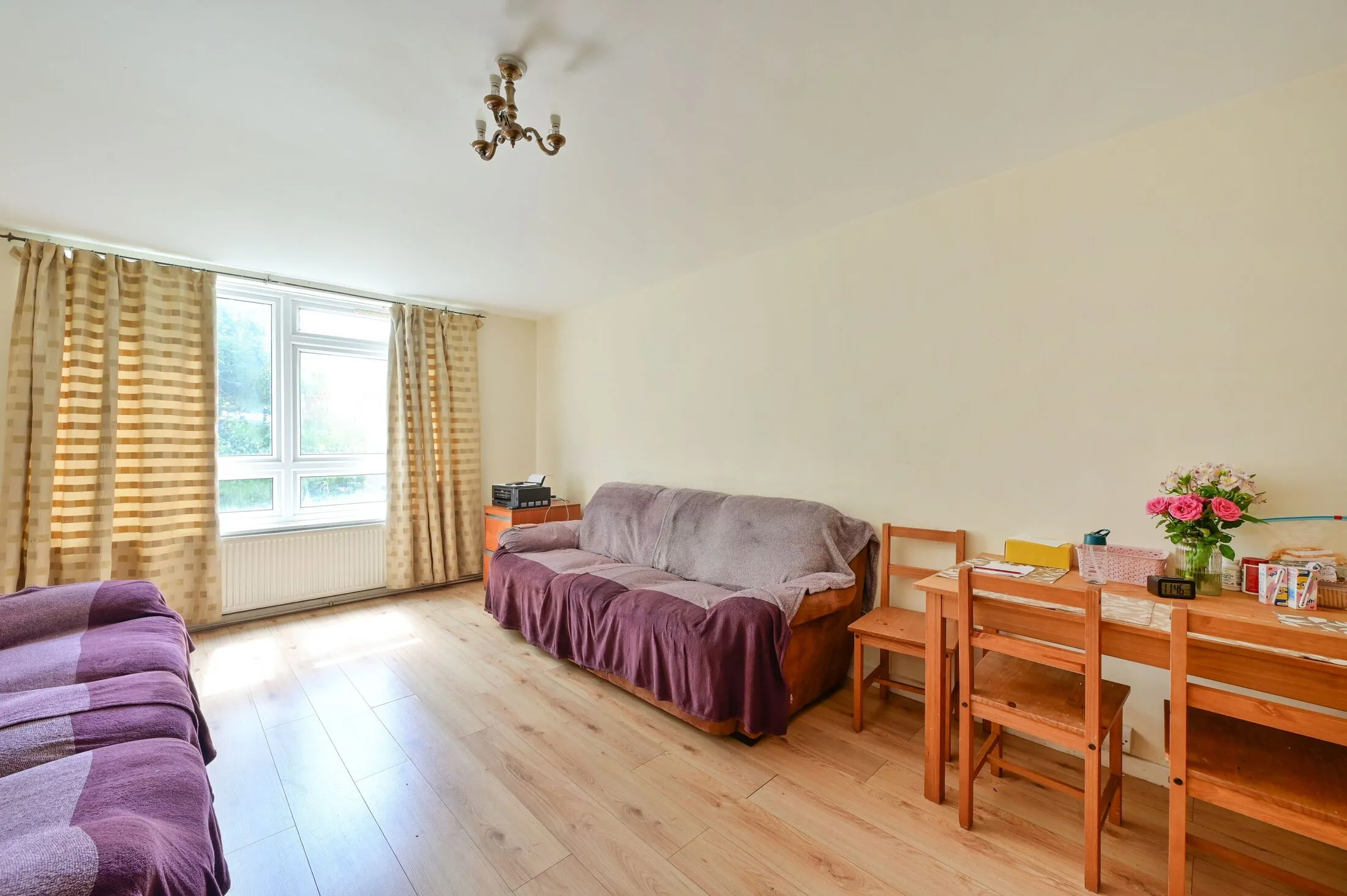 Flat Brett House Close in Greater London
