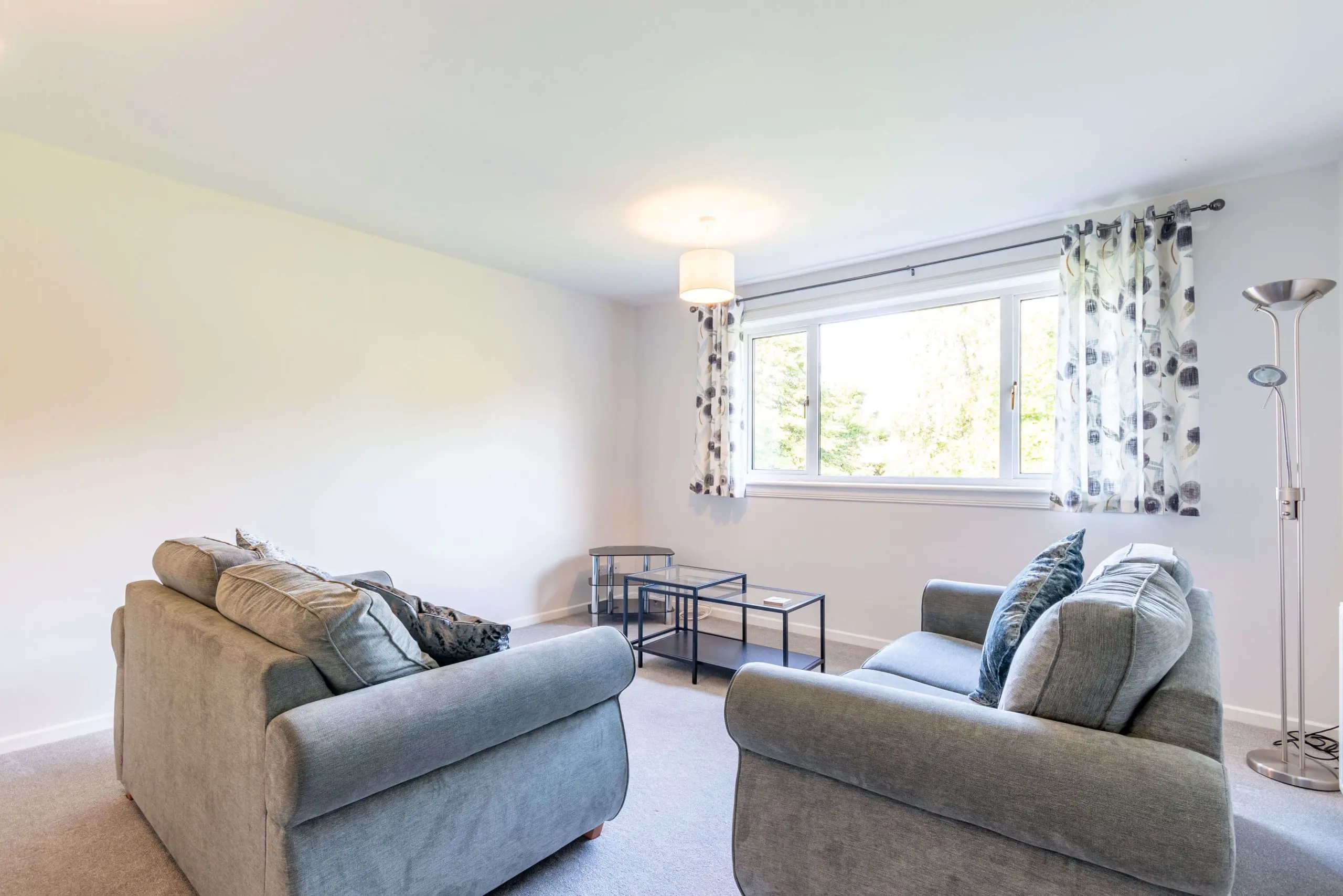 Flat Howden Hall Crescent in City of Edinburgh
