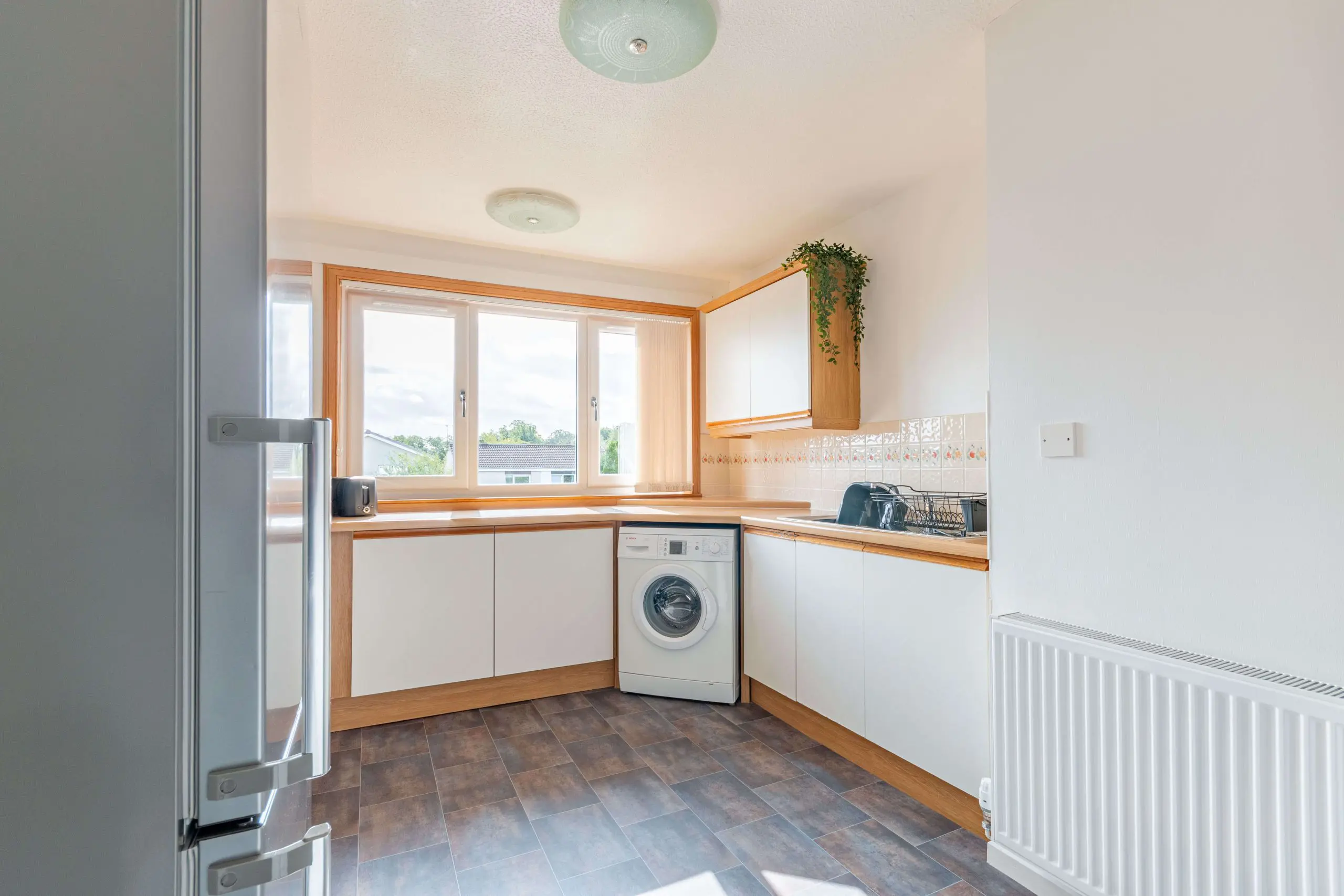 Flat Howden Hall Crescent in City of Edinburgh