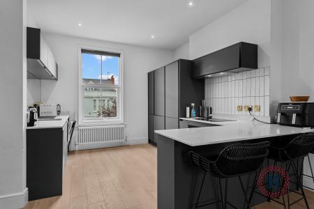 Flat Russell Terrace in Royal Leamington Spa