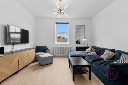 Flat Russell Terrace in Royal Leamington Spa