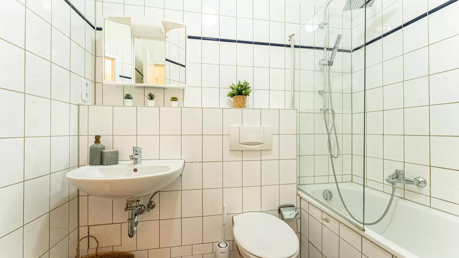 Wohnung Konrad-Wolf-Straße in Berlin