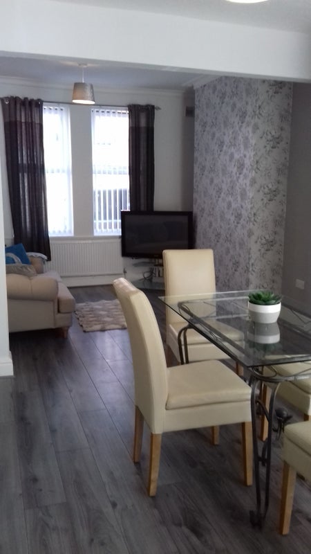Room Pennington Road in Litherland