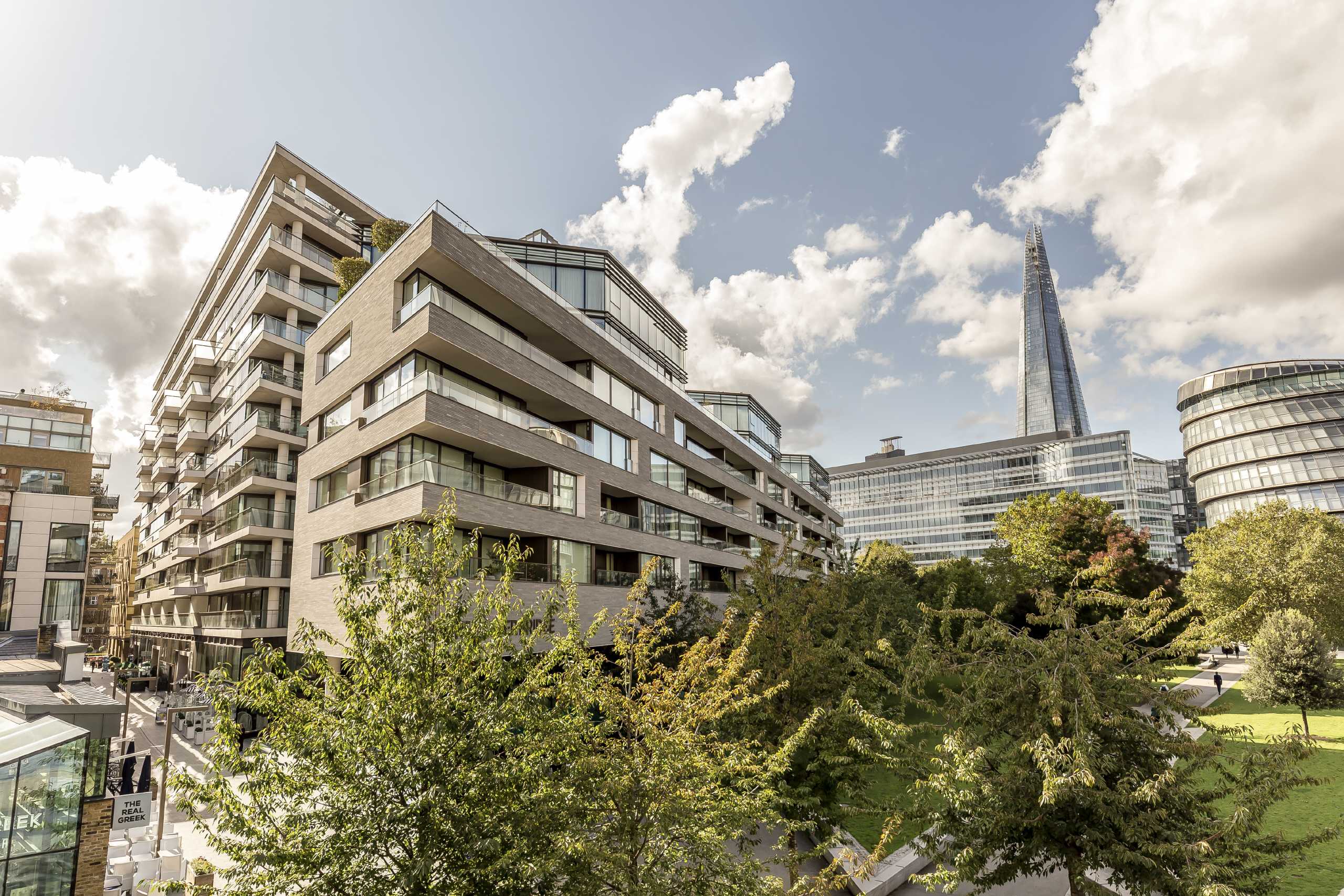 Flat Duchess Walk in Greater London