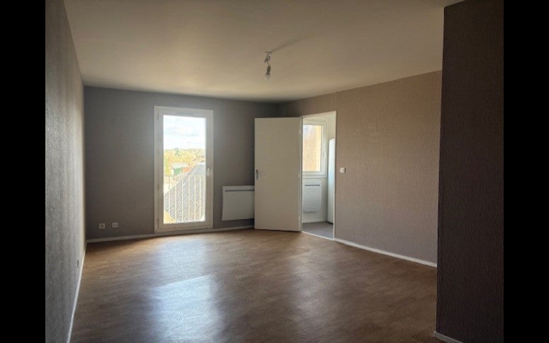 Flat Rue du Moulin Borgnon in La Châtre