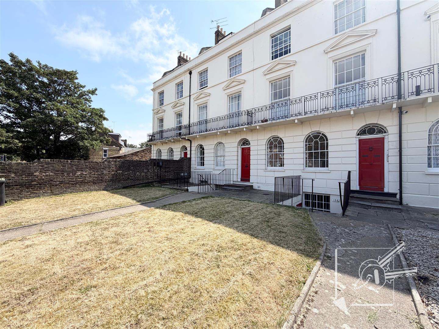 Flat Milton Road in Gravesham