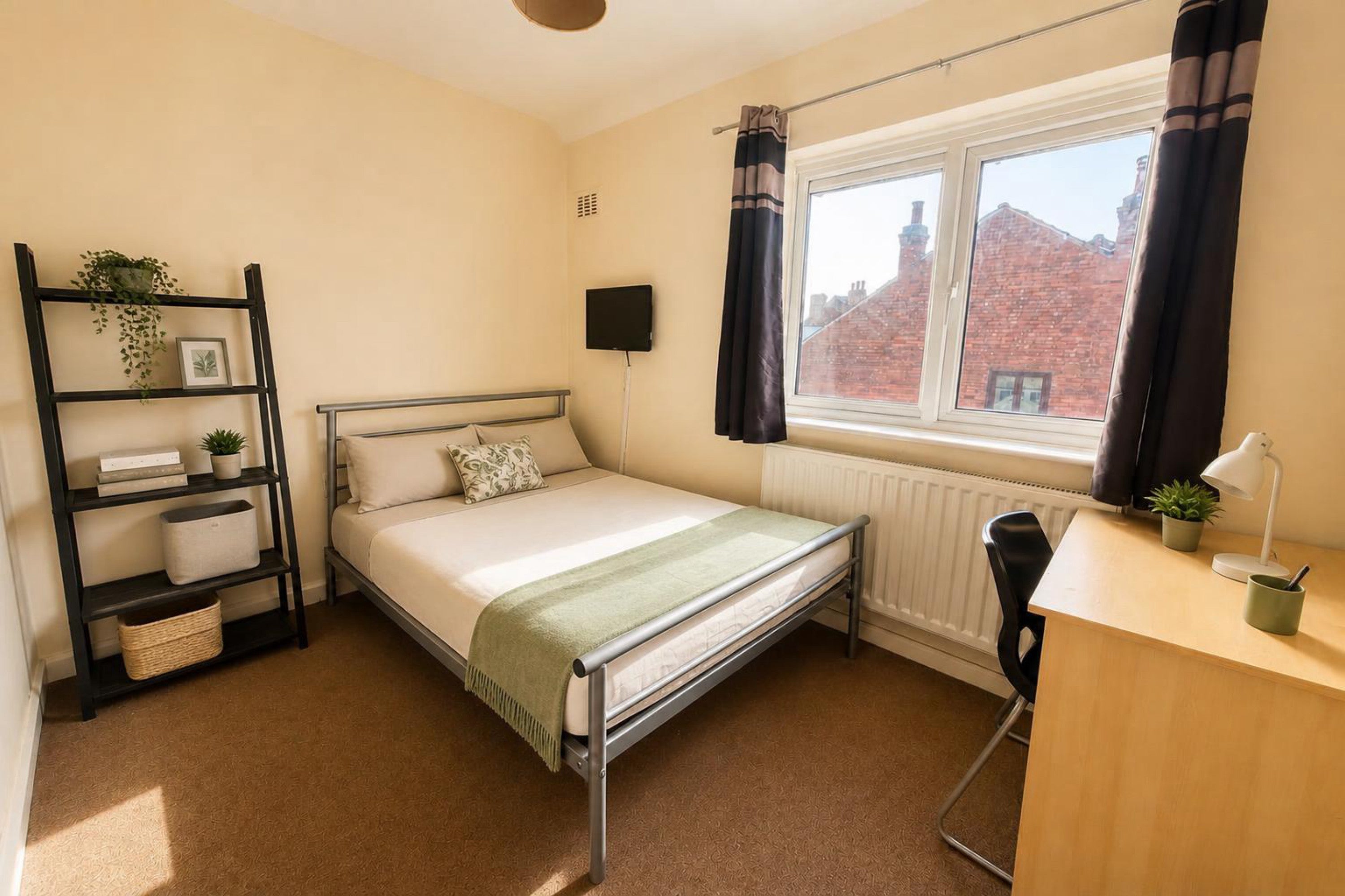 Room Rolleston Drive in Nottingham