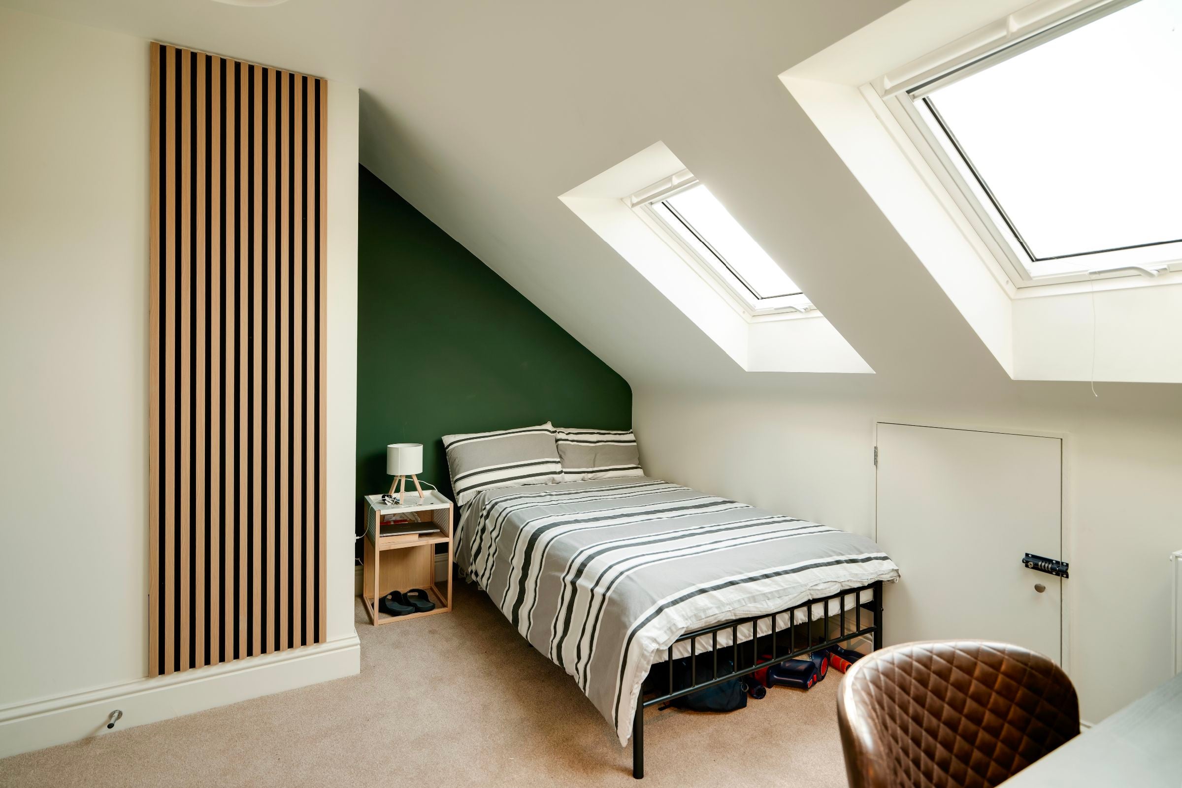Room Cottrell Road in Bristol