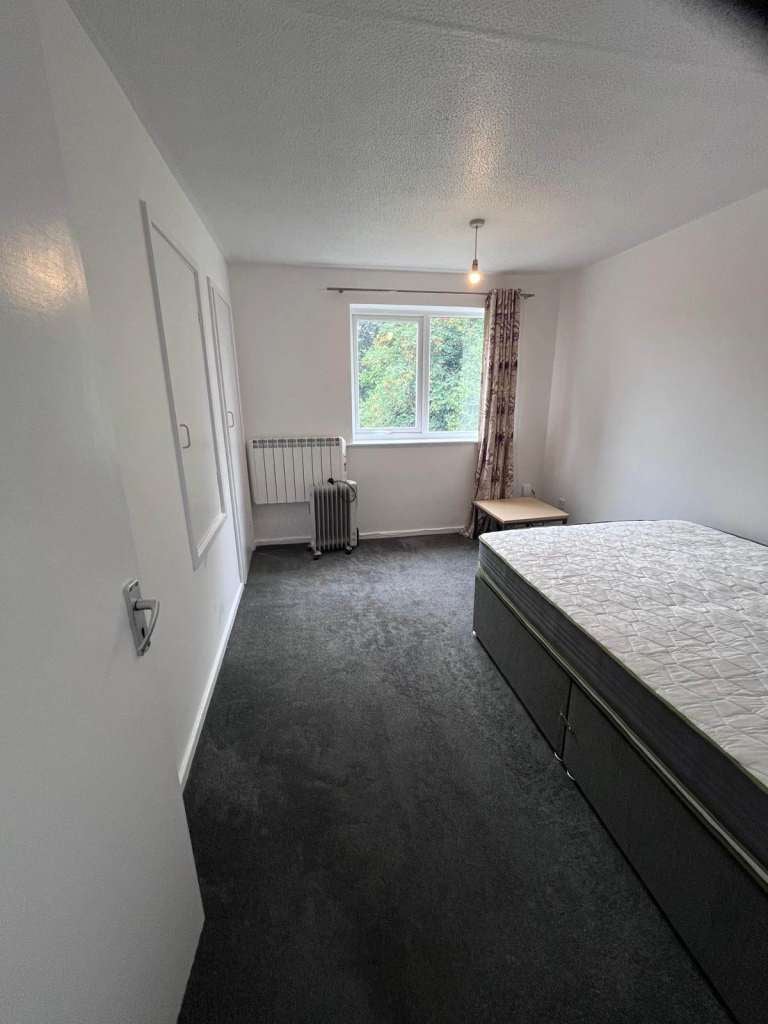 Flat Plantagenet Court in Nottingham