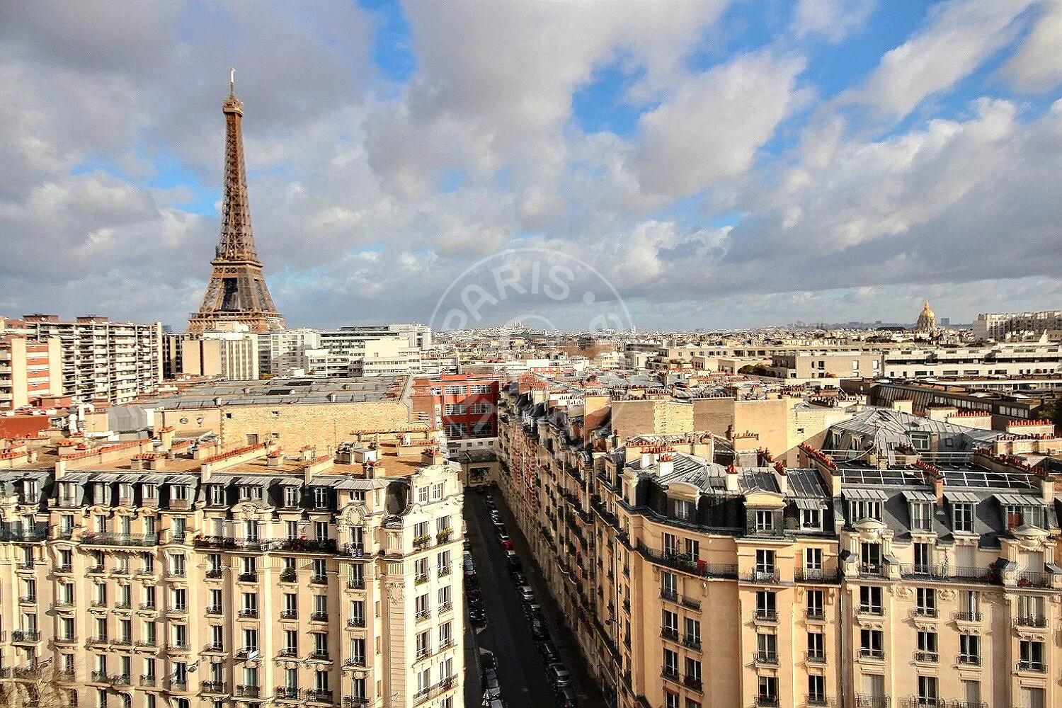 Appartement Rue Saint-Charles à Paris