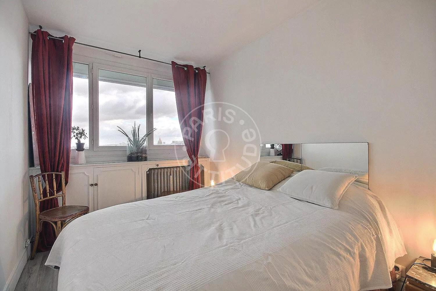 Appartement Rue Saint-Charles à Paris