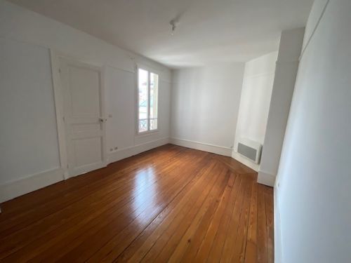 Flat Rue des Prairies in Paris