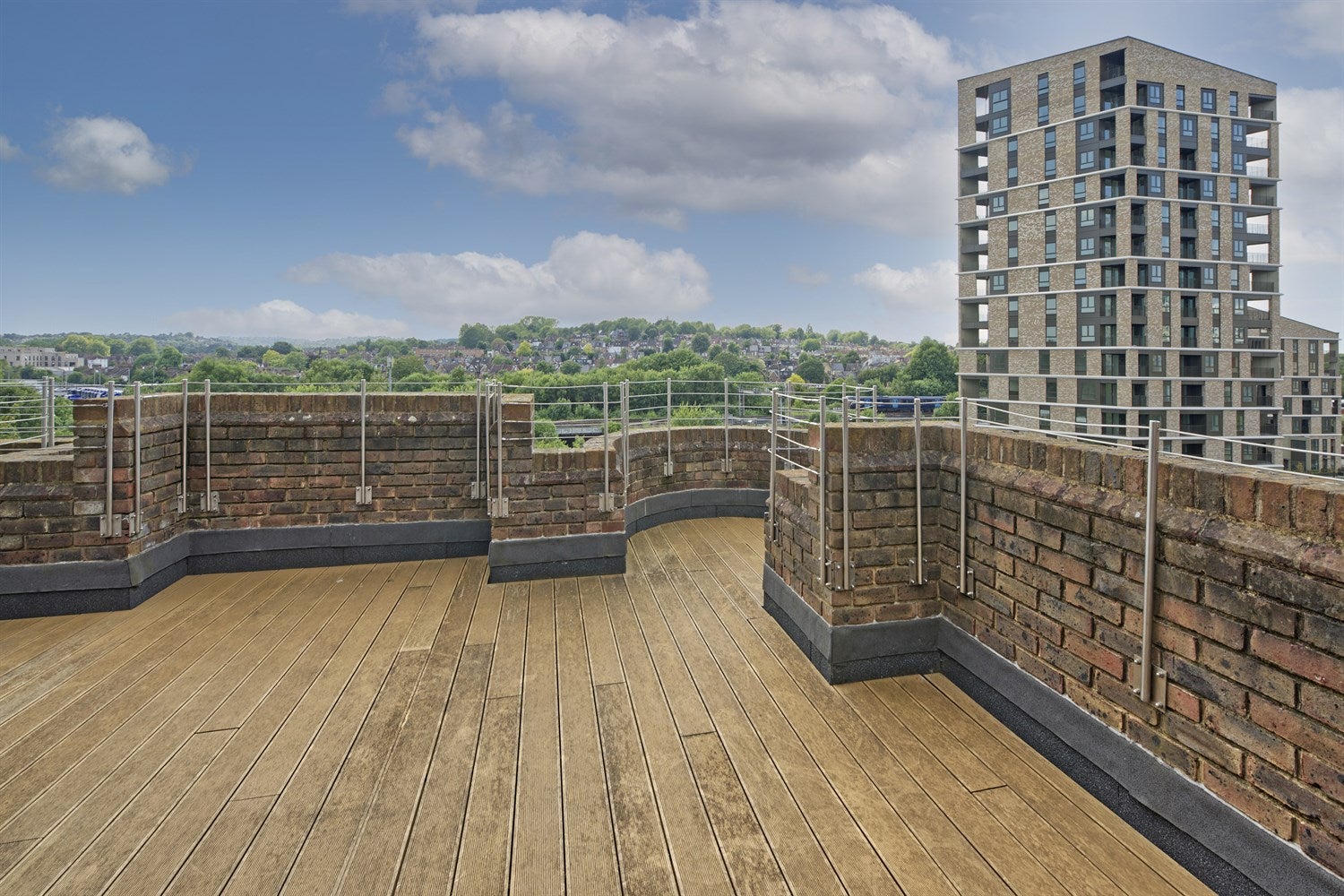 Flat Molesworth Street in Greater London