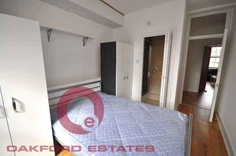 Flat Prince Regent Mews in Greater London