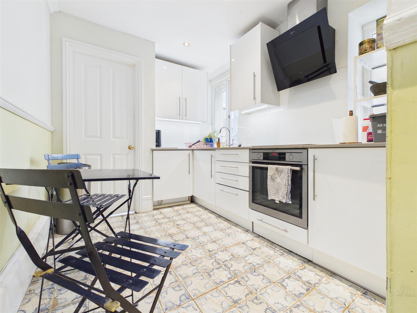 Flat Brunswick Square in Hove
