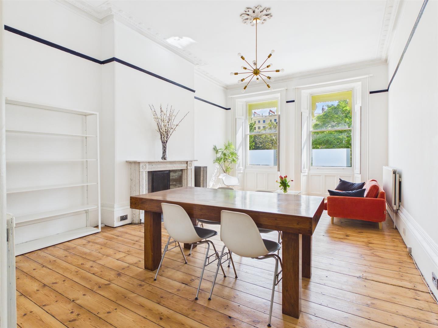 Flat Brunswick Square in Hove