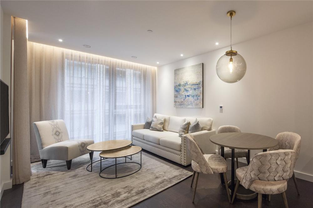 Flat Allsop Place in City of Westminster