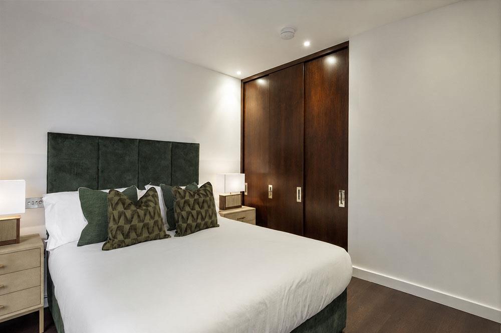 Flat Allsop Place in City of Westminster