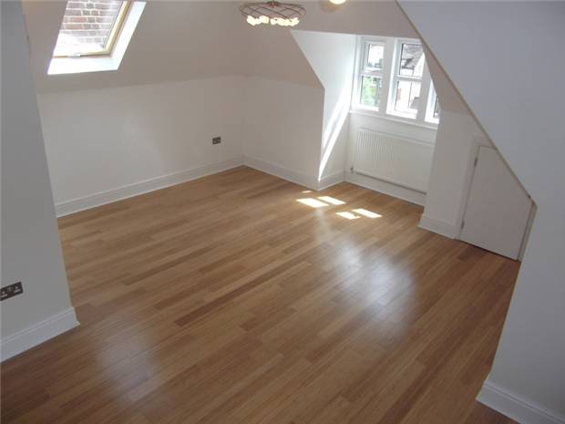 Flat Northampton Road in Greater London