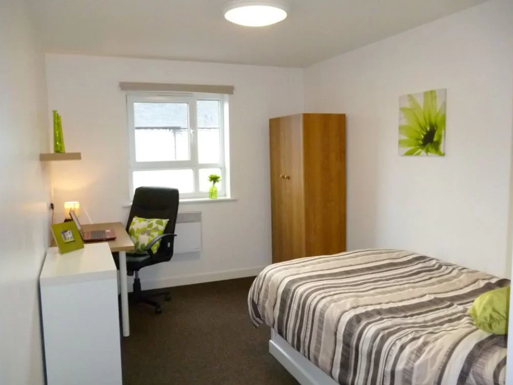 Room Ashby Square in Charnwood