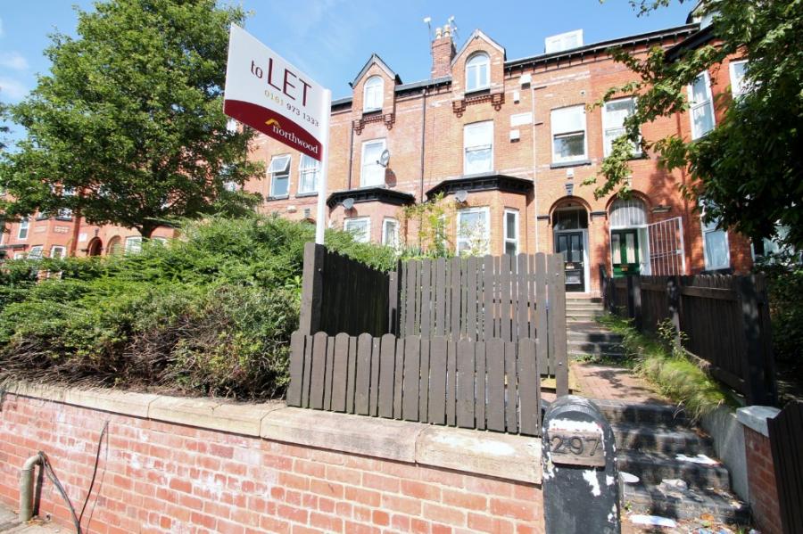 Flat Great Clowes Street in Salford