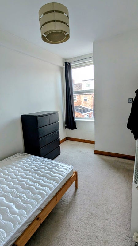 Room Brompton Road in Manchester